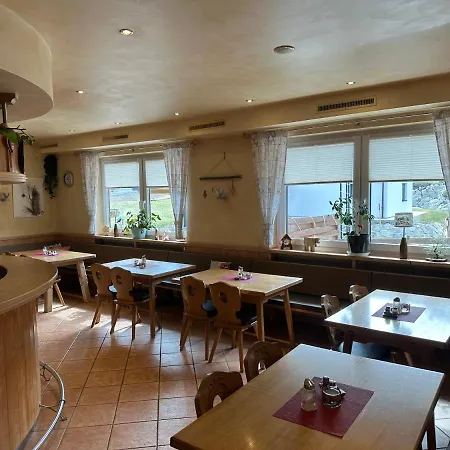 Alpenblick 2* 沙特瓦尔德