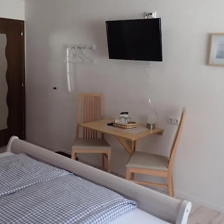 Hotel Pension Alpenblick Schattwald 2*