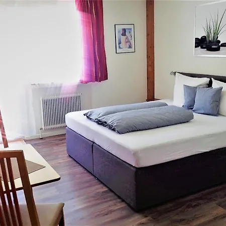 Pension Alpenblick Schattwald Otel